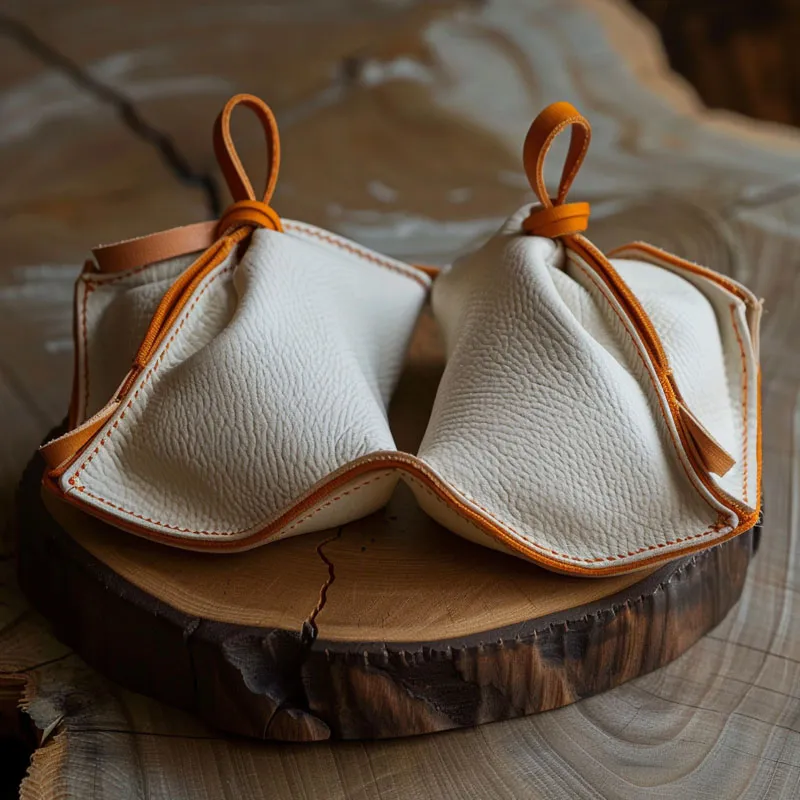 Кои се придобивките од користењето торбичка за кожен накит?